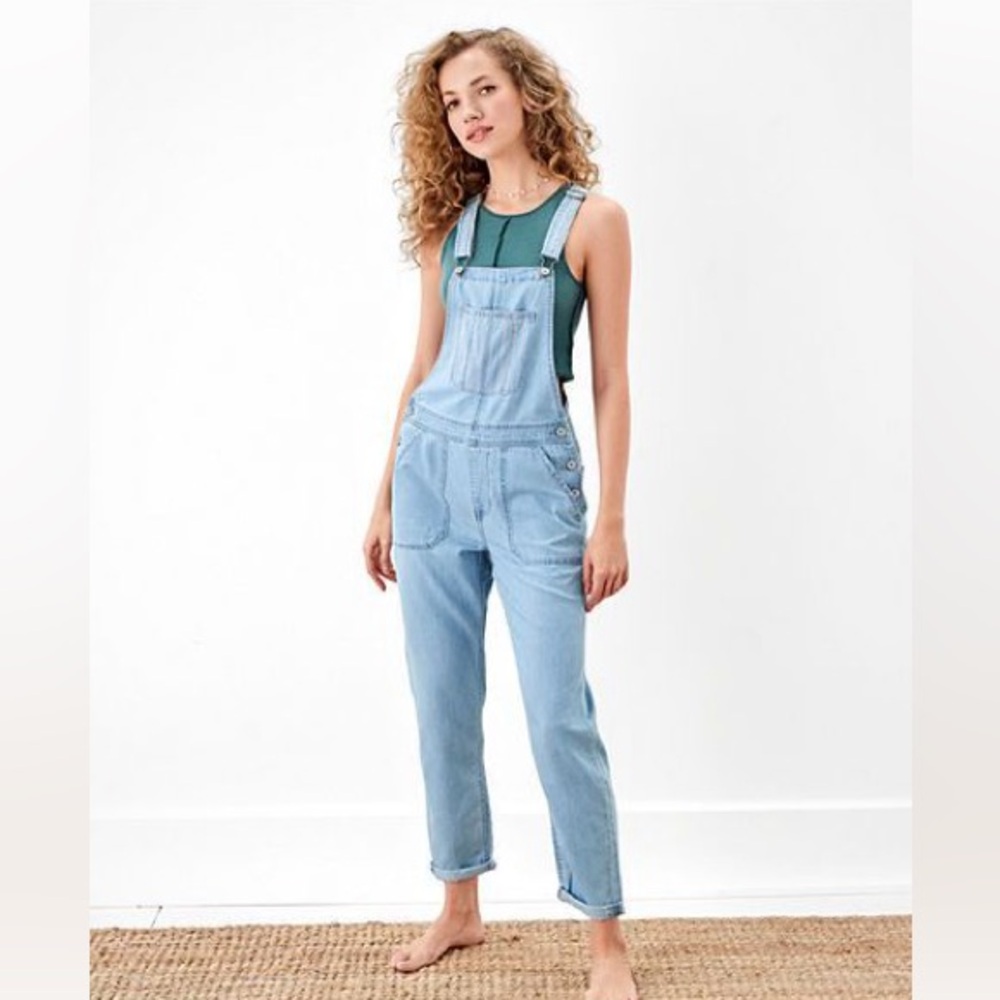 American eagle ae tomgirl woven overalls